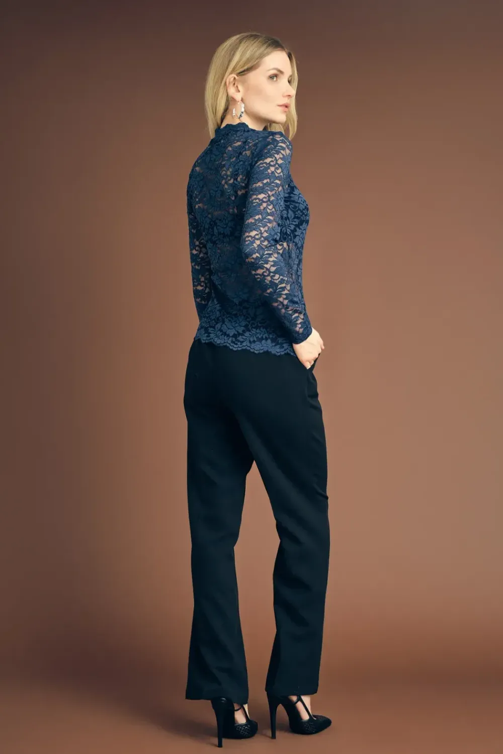 Best FLORA LACE BLOUSE - BLACK Shirts & Tops